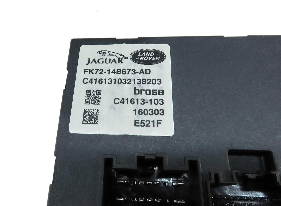 Thumbnail 3: 2016 LAND ROVER DISCOVERY SPORT (L550) REAR TRUNK TAILGATE LIFT CONTROL MODULE
