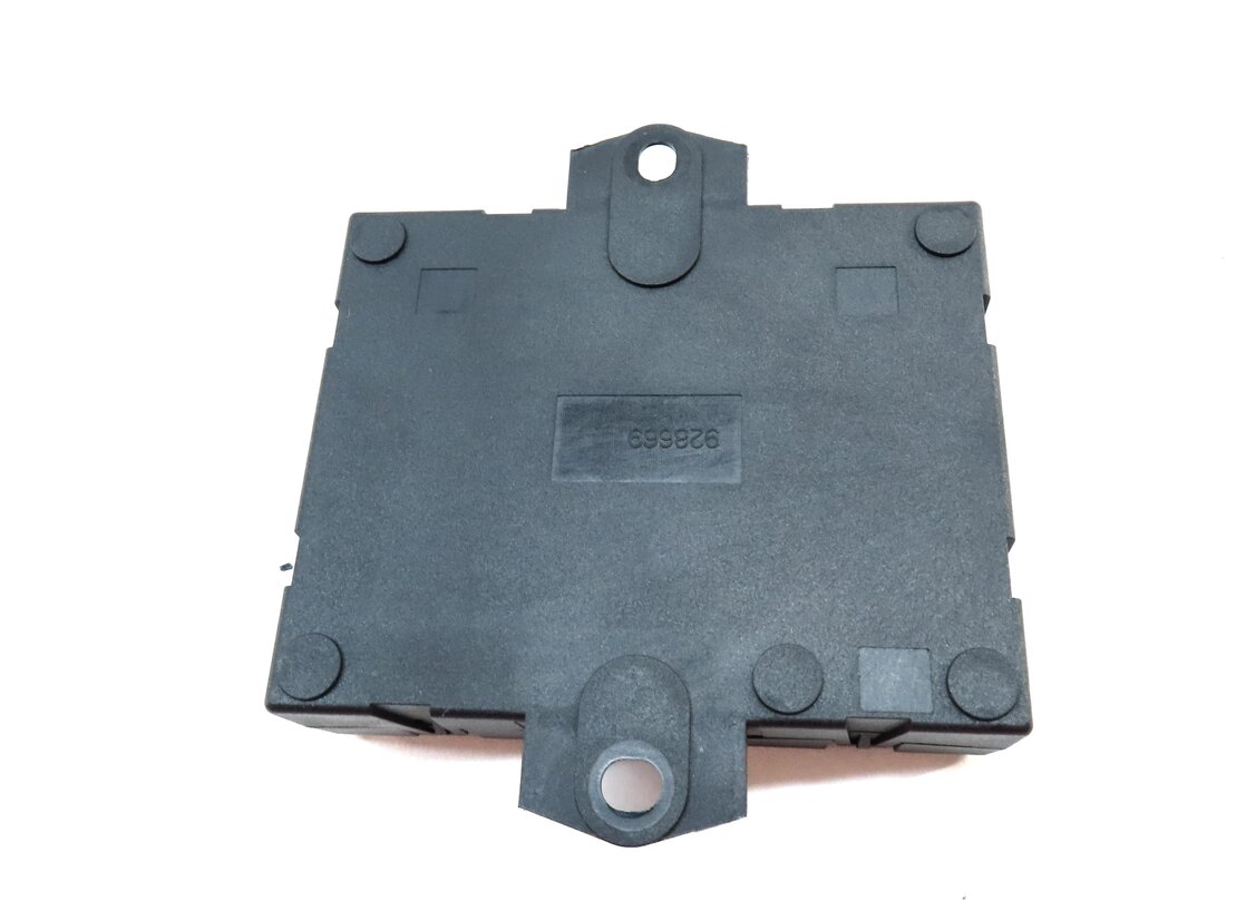 Thumbnail 5: 2016 LAND ROVER DISCOVERY SPORT (L550) REAR TRUNK TAILGATE LIFT CONTROL MODULE