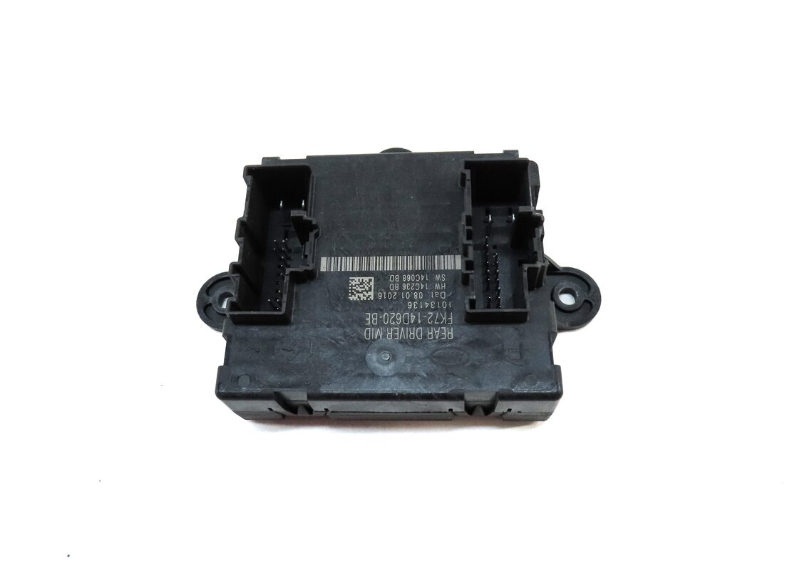 Thumbnail 3: 2016 LAND ROVER DISCOVERY SPORT (L550) REAR LEFT DOOR CONTROL MODULE