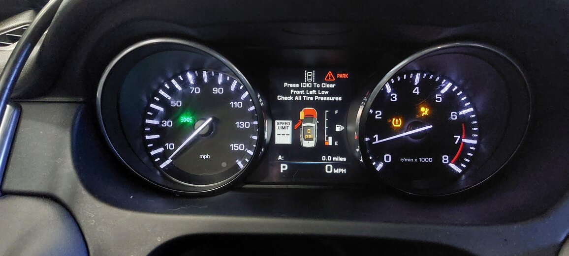 Thumbnail 2: 2016 LAND ROVER DISCOVERY SPORT (L550) 2.0L MPH SPEEDOMETER INSTRUMENT CLUSTER