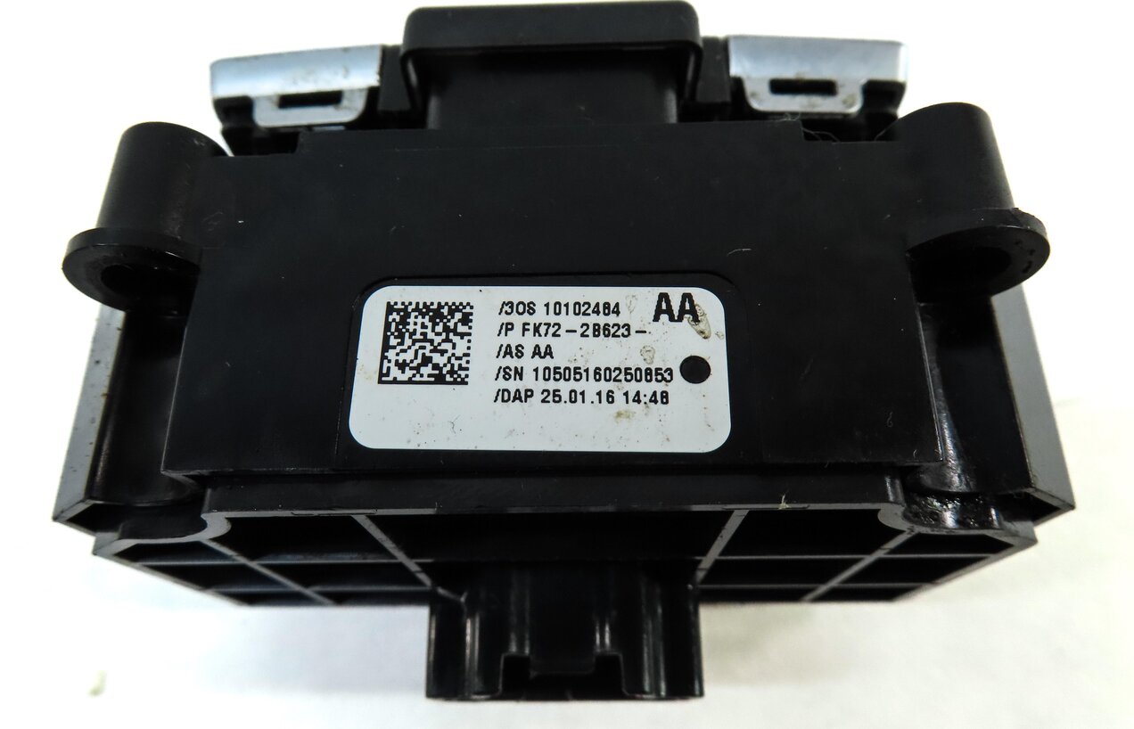Thumbnail 6: 2016 LAND ROVER DISCOVERY SPORT (L550) EMERGENCY HILL PARKING E-BRAKE SWITCH
