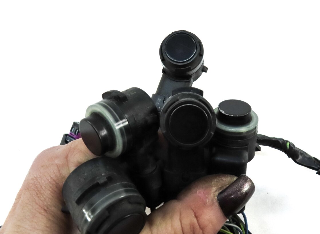 Thumbnail 5: 2016 DISCOVERY SPORT (L550) REAR PARK ASSIST PDC SENSOR SET 5 BLACK & HARNESS