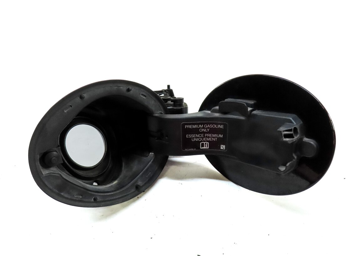 Thumbnail 6: 2015-2019 LAND ROVER DISCOVER SPORT (L550) FUEL TANK DOOR LID COVER TRIM (BLACK)