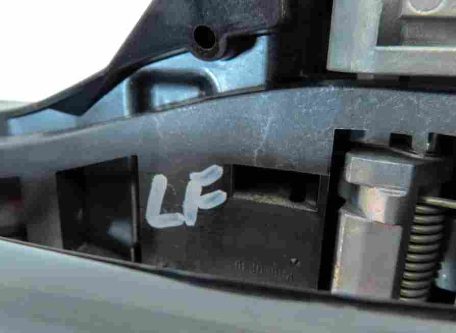 Thumbnail 5: 15-19 LAND ROVER DISCOVERY SPORT (L550) LEFT FRONT PASSIVE DOOR HANDLE (BLACK)