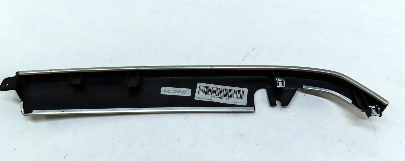 Thumbnail 8: 2016 LAND ROVER DISCOVERY SPORT (L550) CENTER CONSOLE LEFT & RIGHT SIDE TRIM