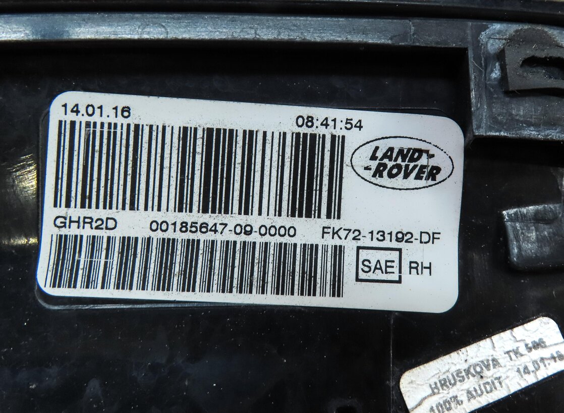 Thumbnail 6: 15-19 LAND ROVER DISCOVERY SPORT (L550) RIGHT REAR INNER TAILLIGHT LIGHT LAMP