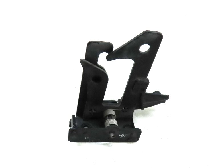 Thumbnail 2: 2013 MERCEDES E CLASS (W212) FRONT HOOD SAFETY CATCH HOOK & RELEASE LEVER LATCH