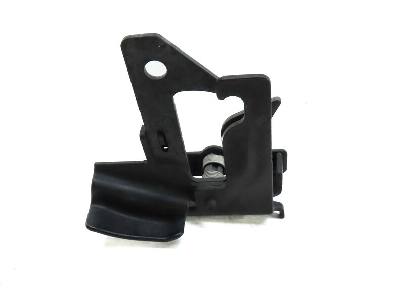 Thumbnail 3: 2013 MERCEDES E CLASS (W212) FRONT HOOD SAFETY CATCH HOOK & RELEASE LEVER LATCH