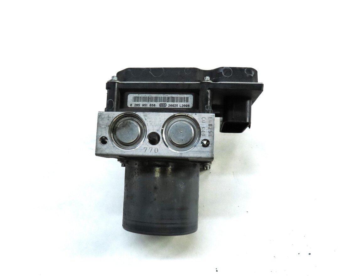 Thumbnail 3: 2013 MERCEDES E300 E350 E550 (W212) - 2014 CLS550 (W218) BRAKE PUMP w/ MODULE