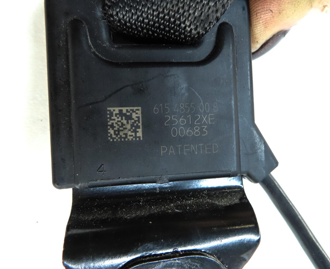 Thumbnail 6: 12-16 MERCEDES E250 E300 E350 E550 (W212) PASSENGER SEATBELT RETRACTOR (BLACK)
