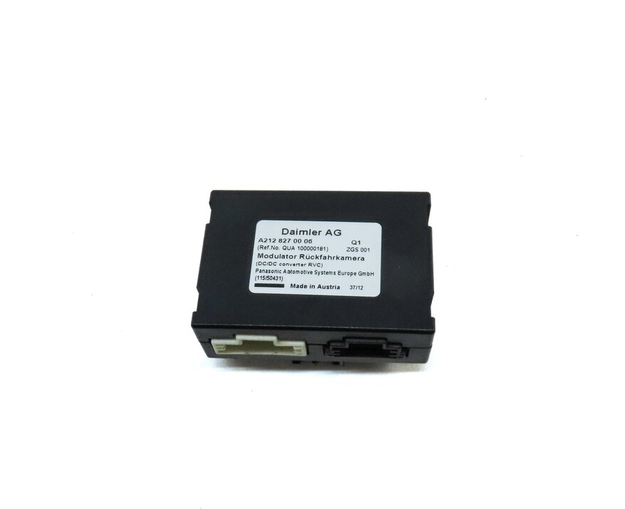 Thumbnail 2: 2013 MERCEDES E CLASS (W212) REARVIEW REAR VIEW CAMERA CONTROL MODULE 2128270006