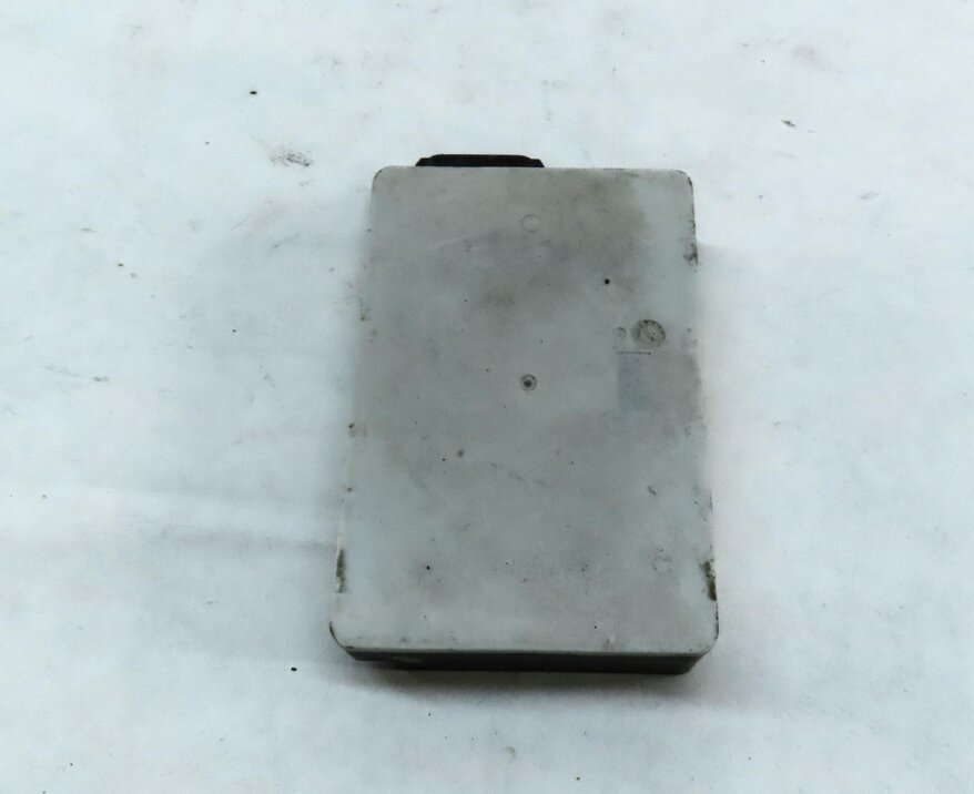Thumbnail 3: 2013 MERCEDES E CLASS (W212) REAR BLIND SPOT RADAR MODULE 0009050210
