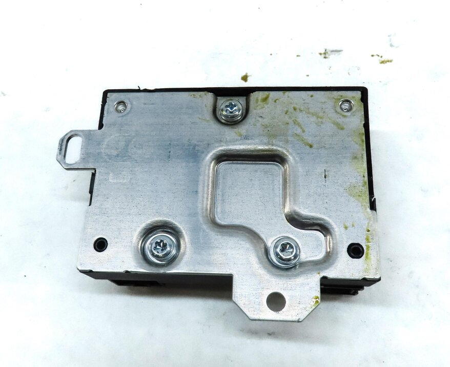 Thumbnail 4: 12-21 MERCEDES B E G GL GLE GLS S CLS SLK (R172 W207 W231 X166) FUEL PUMP MODULE