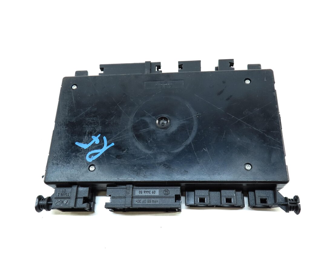 Thumbnail 4: 10-18 MERCEDES E CLS CLASS (W212 W218) RIGHT FRONT PASSENGER SEAT CONTROL MODULE