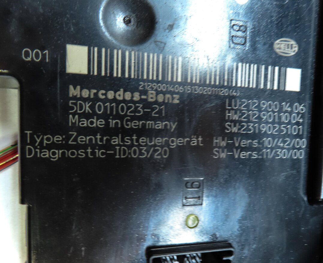 Thumbnail 6: 2013 MERCEDES E CLASS (W212) REAR SIGNAL ACQUISITION MODULE SAM 2129001406
