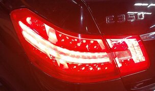 Thumbnail 2: 10-13 MERCEDES E-CLASS (W212) SEDAN LEFT REAR INNER TRUNK TAILLIGHT LIGHT LAMP