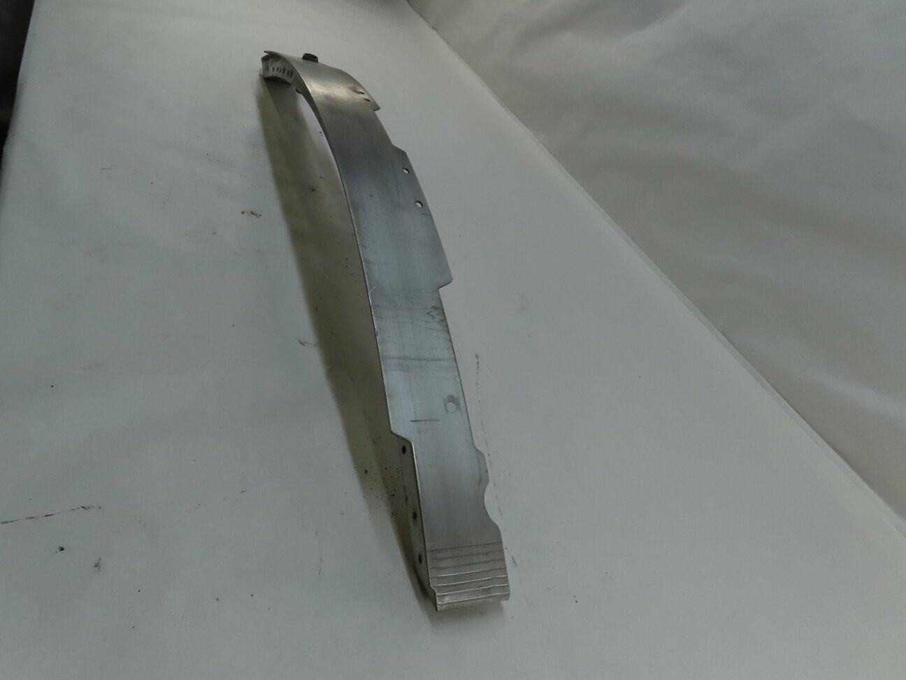 Thumbnail 3: 2010-2018 MERCEDES E CLS CLASS (W212 C218) FRONT BUMPER REINFORCEMENT IMPACT BAR