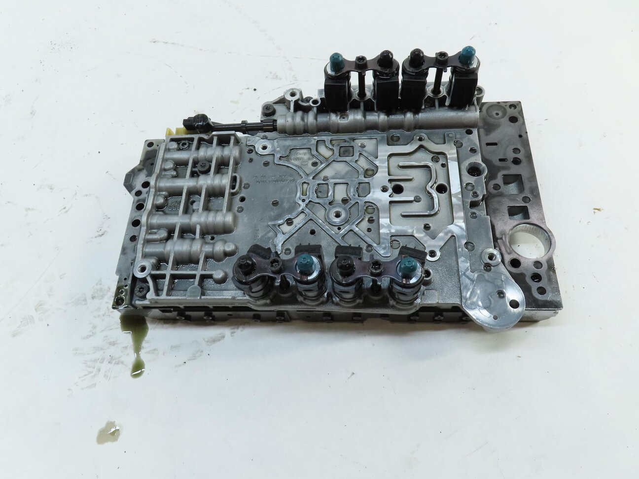 Thumbnail 2: 14-16 E-CLASS (W207 W212) RWD 722.9 TRANSMISSION VALVE BODY & CONDUCTOR PLATE