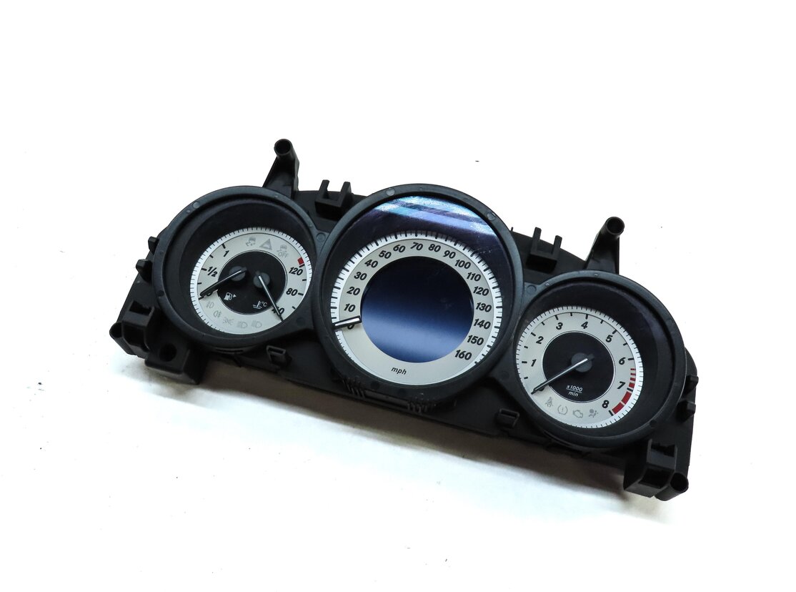 2014 MERCEDES E-CLASS (A207 C207 W207 W212) SPEEDOMETER GAUGE CLUSTER (155k)