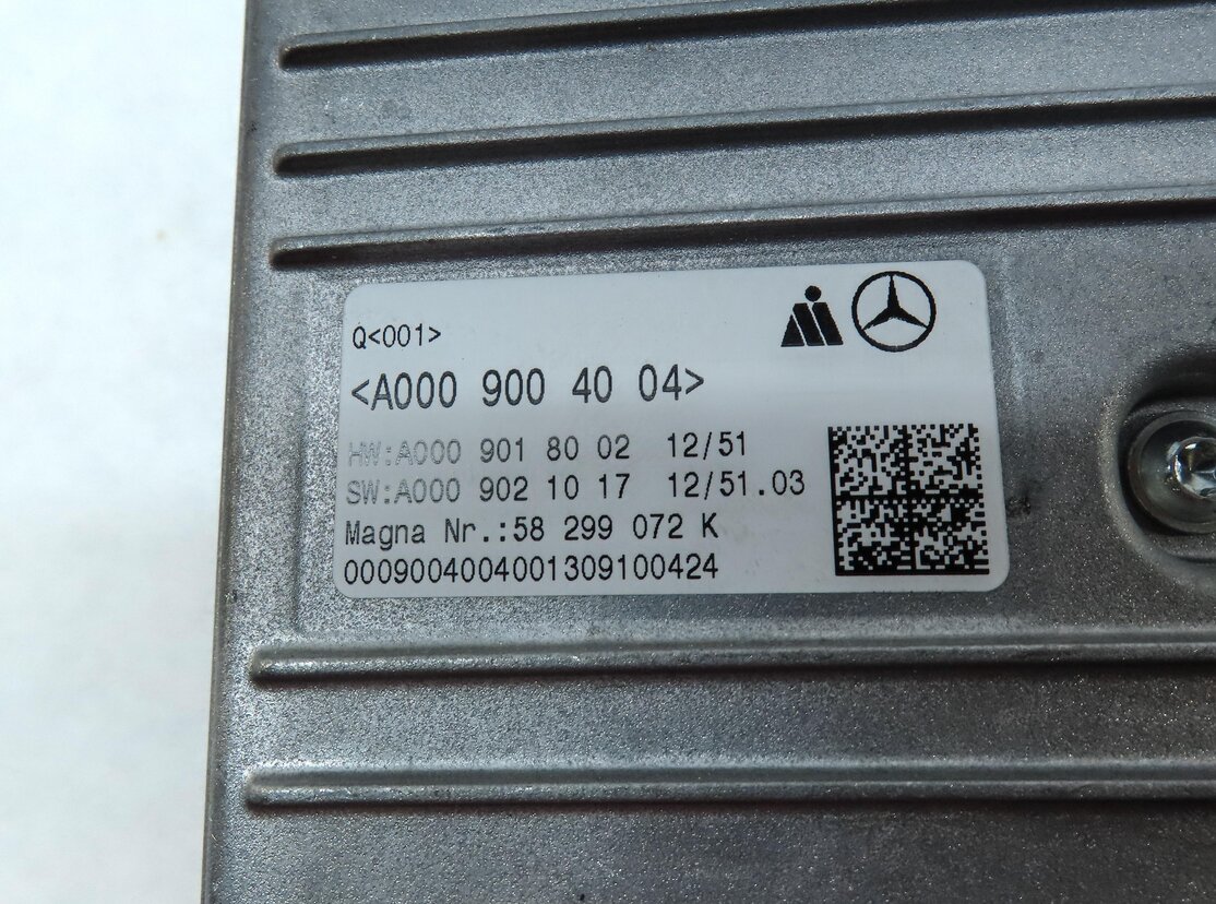 Thumbnail 5: 14-15 MERCEDES E CLASS SEDAN WAGON (W212) SURROUND VIEW CAMERA CONTROL MODULE