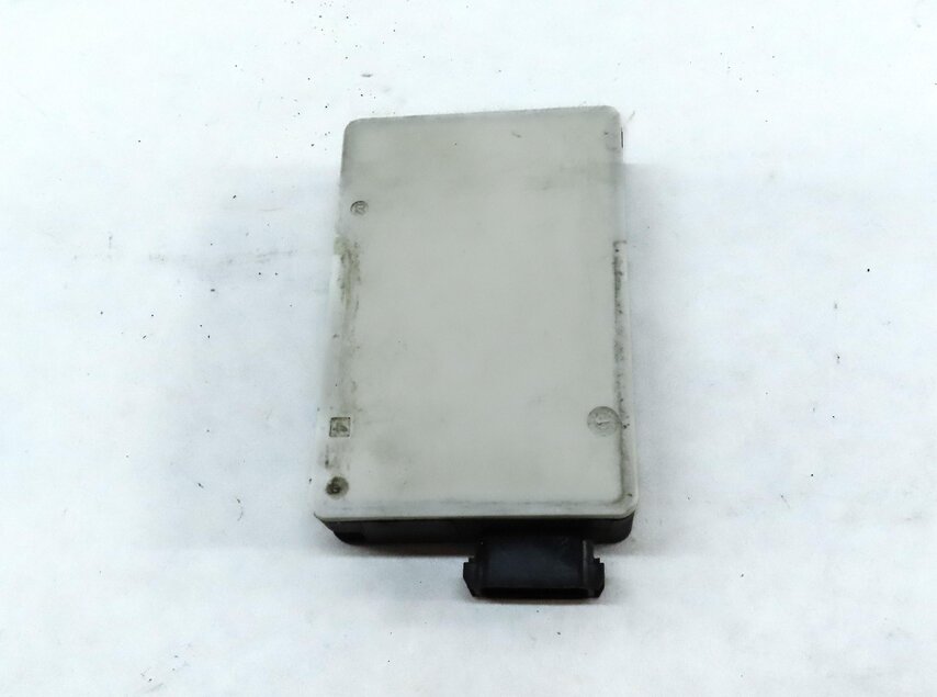Thumbnail 2: 14-15 MERCEDES E-CLASS (W207 W212) FRONT ADAPTIVE CRUISE RADAR DISTANCE MODULE