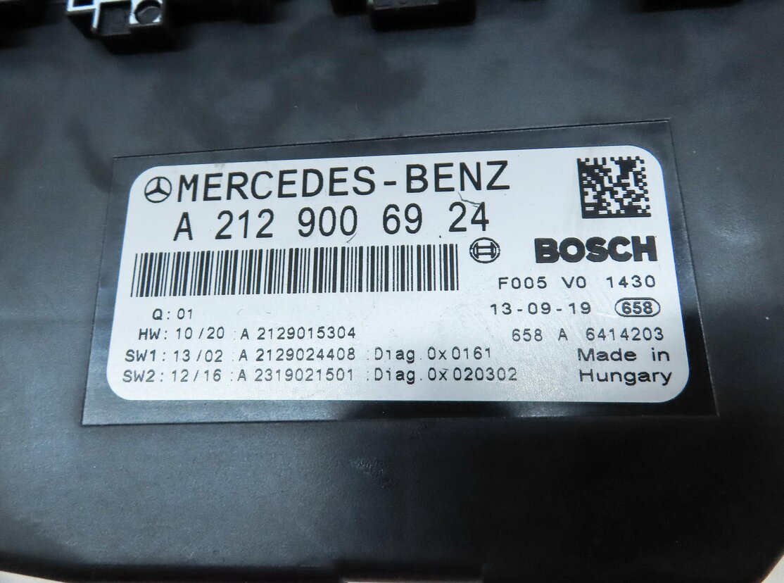 Thumbnail 6: 14-15 MERCEDES E SL CLS (C218 R231 W212) FRONT SIGNAL ACQUISITION MODULE SAM