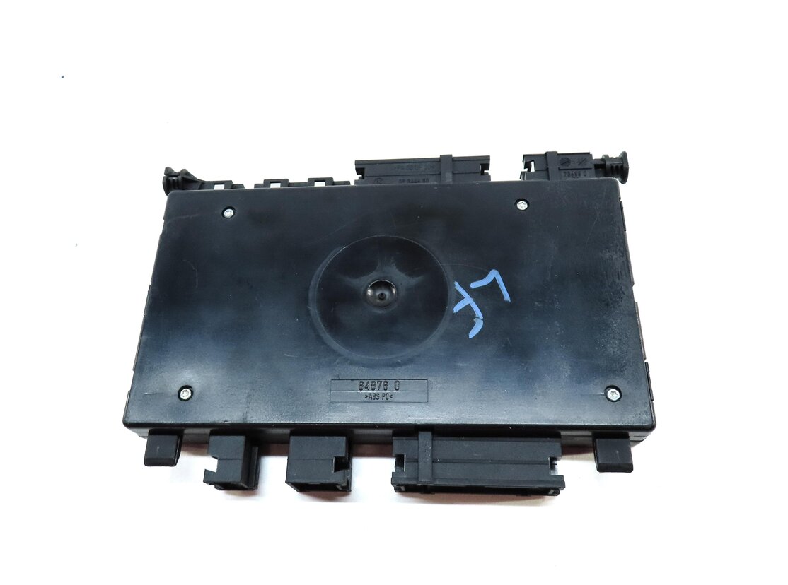Thumbnail 4: 2010-2018 MERCEDES E CLS CLASS (W212 W218) LEFT FRONT DRIVER SEAT CONTROL MODULE
