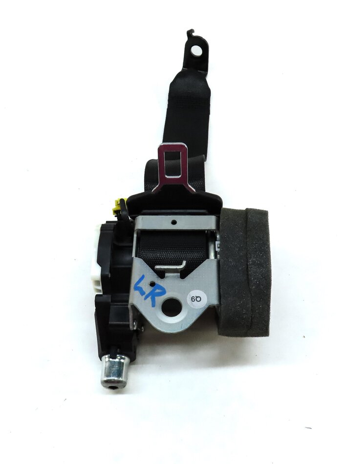 Thumbnail 3: 2014 MERCEDES E CLASS SEDAN (W212) REAR LEFT SEATBELT RETRACTOR (BLACK)