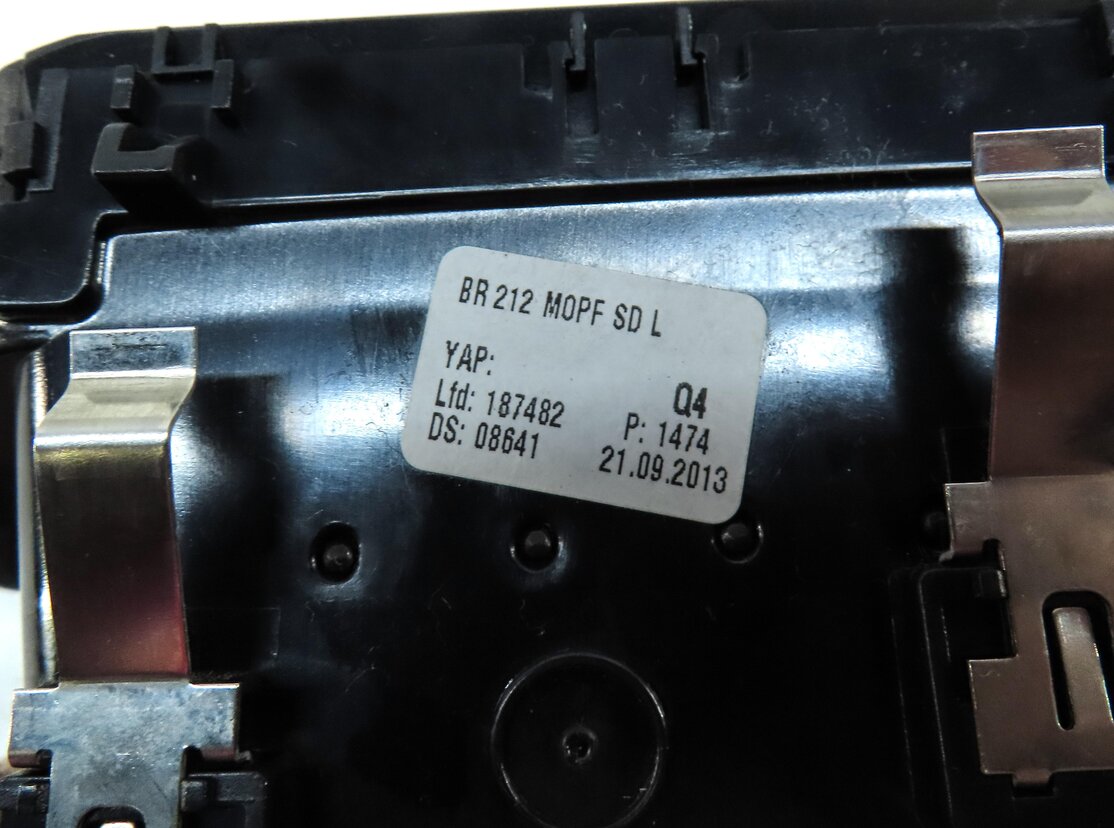 Thumbnail 5: 2014 MERCEDES E CLASS SEDAN (W212) FRONT LEFT DRIVER HVAC A/C HEATER AIR VENT