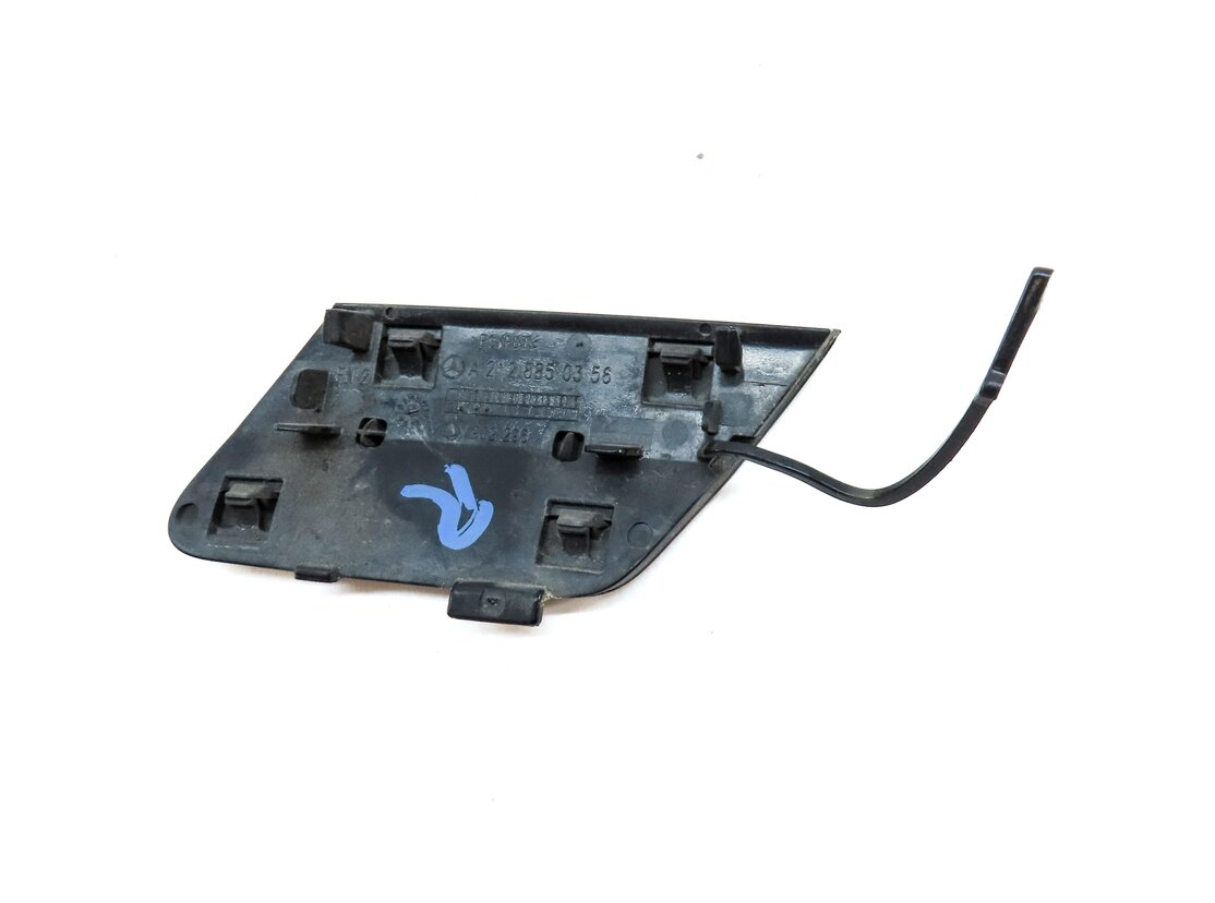 Thumbnail 4: 2014 MERCEDES E CLASS SEDAN (W212) REAR RIGHT TOW HOOK COVER (TEXTURED)