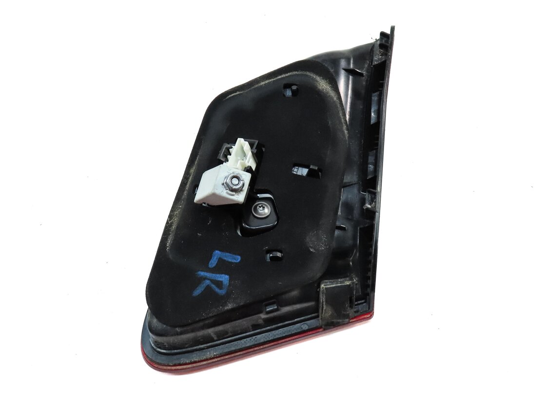 Thumbnail 5: 14-16 MERCEDES E-CLASS SEDAN W212 REAR LEFT INNER LED TAILLIGHT TAIL LIGHT LAMP