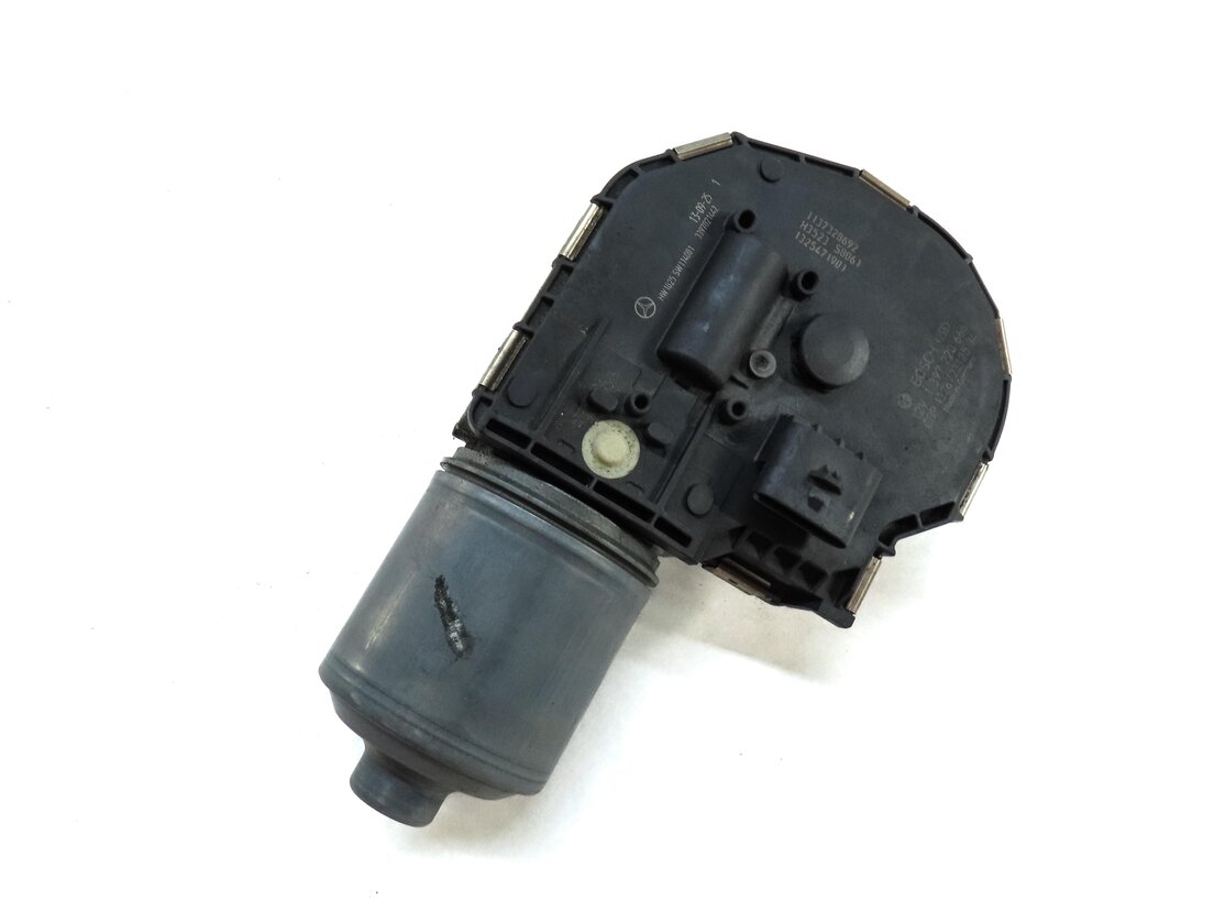 2010-2017 MERCEDES BENZ E CLS CLASS (C218 W212) FRONT WINDSHIELD WIPER MOTOR