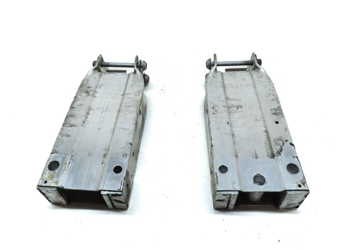 Thumbnail 4: 2014 MERCEDES E CLASS SEDAN (W212) FRONT BUMPER REINFORCEMENT BAR BRACKET SET 2