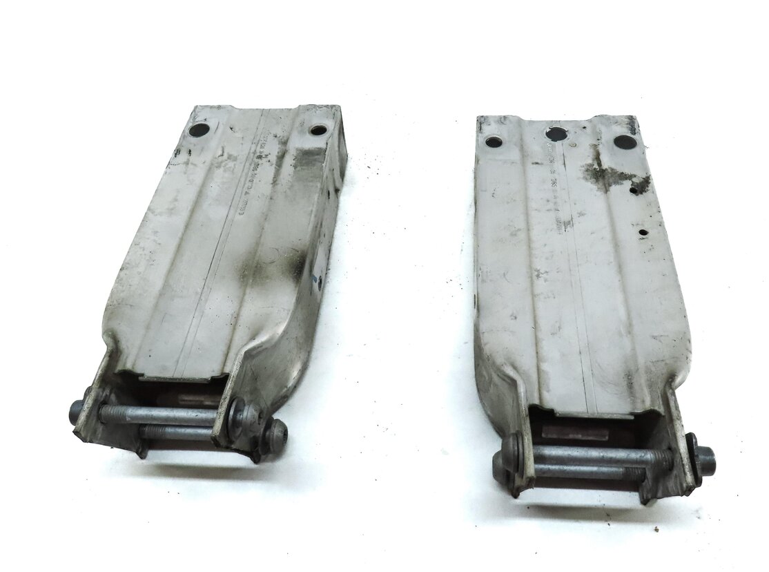 Thumbnail 5: 2014 MERCEDES E CLASS SEDAN (W212) FRONT BUMPER REINFORCEMENT BAR BRACKET SET 2