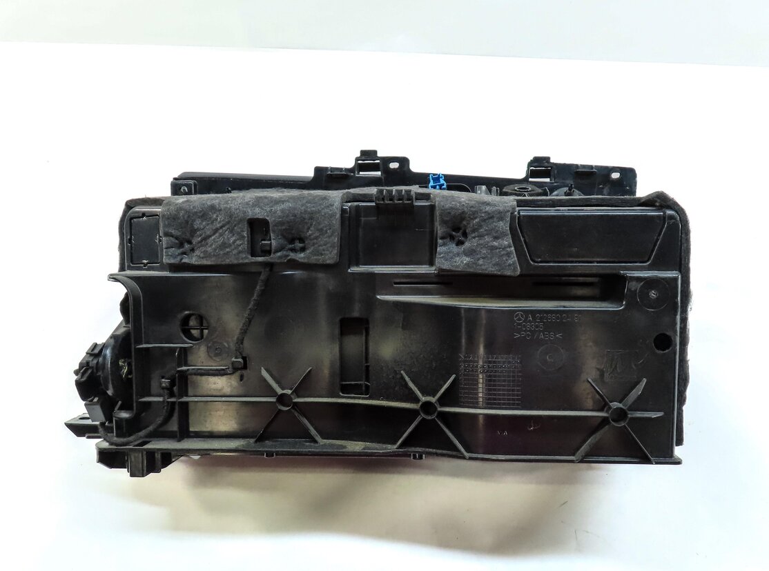 Thumbnail 5: 13-16 MERCEDES E-CLASS SEDAN WAGON (W212) GLOVE BOX STORAGE COMPARTMENT (BLACK)