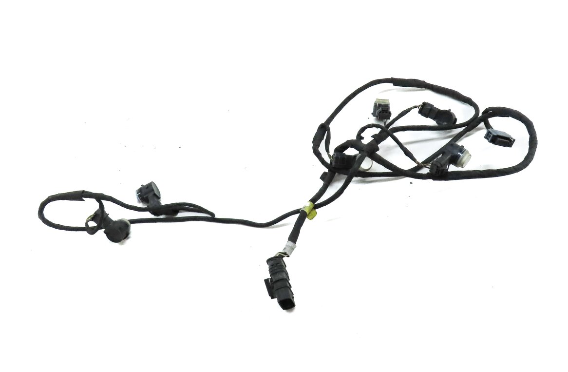 2014 E CLASS SEDAN (W212) FRONT PARK ASSIST PDC SENSOR SET6 (WHITE) w/ HARNESS