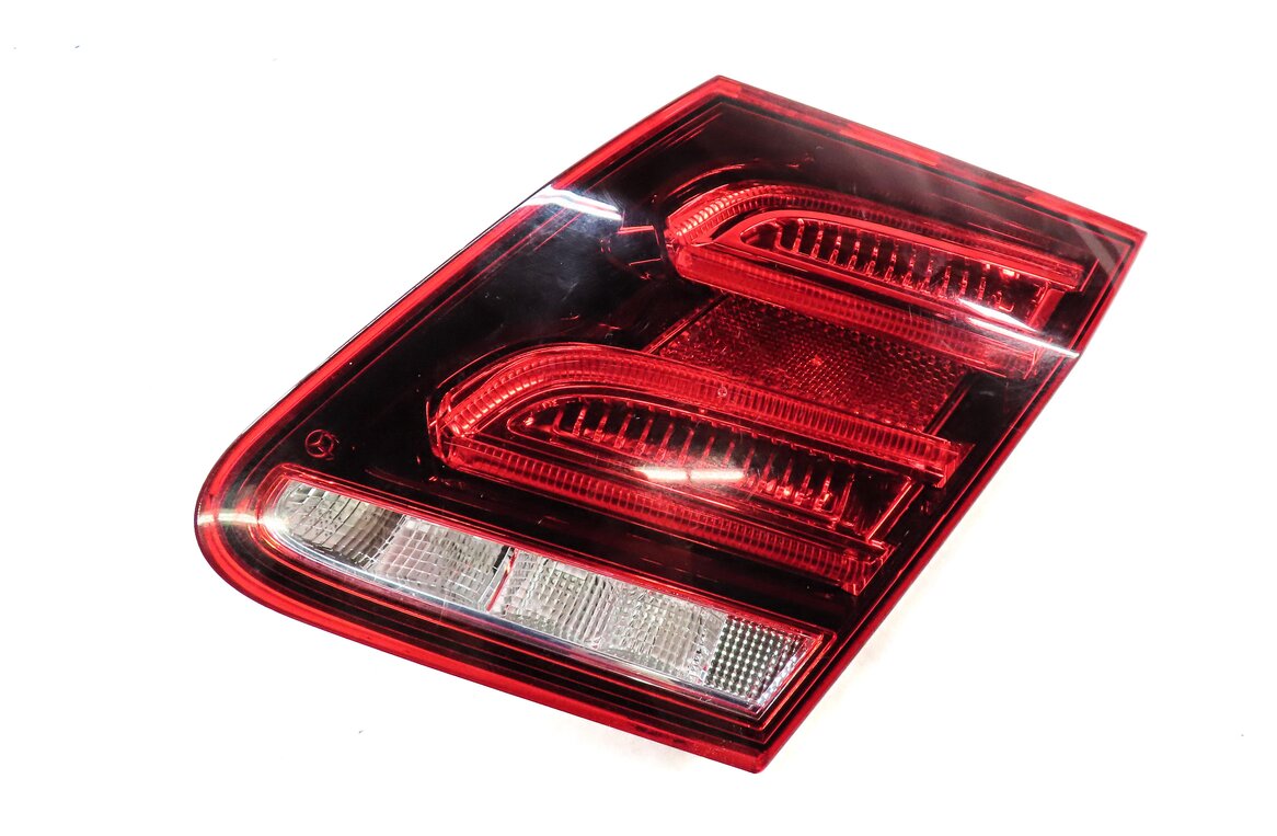 14-16 MERCEDES E-CLASS SEDAN W212 REAR RIGHT INNER LED TAILLIGHT TAIL LIGHT LAMP