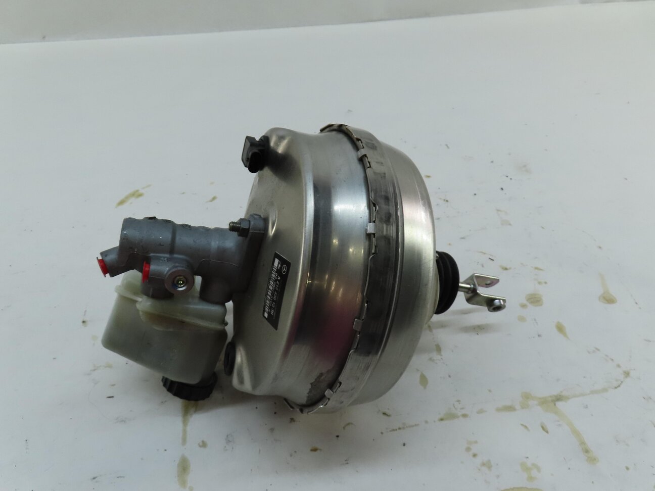 Thumbnail 4: 14-18 MERCEDES E CLS SEDAN WAGON W212 W218 POWER BRAKE BOOSTER & MASTER CYLINDER