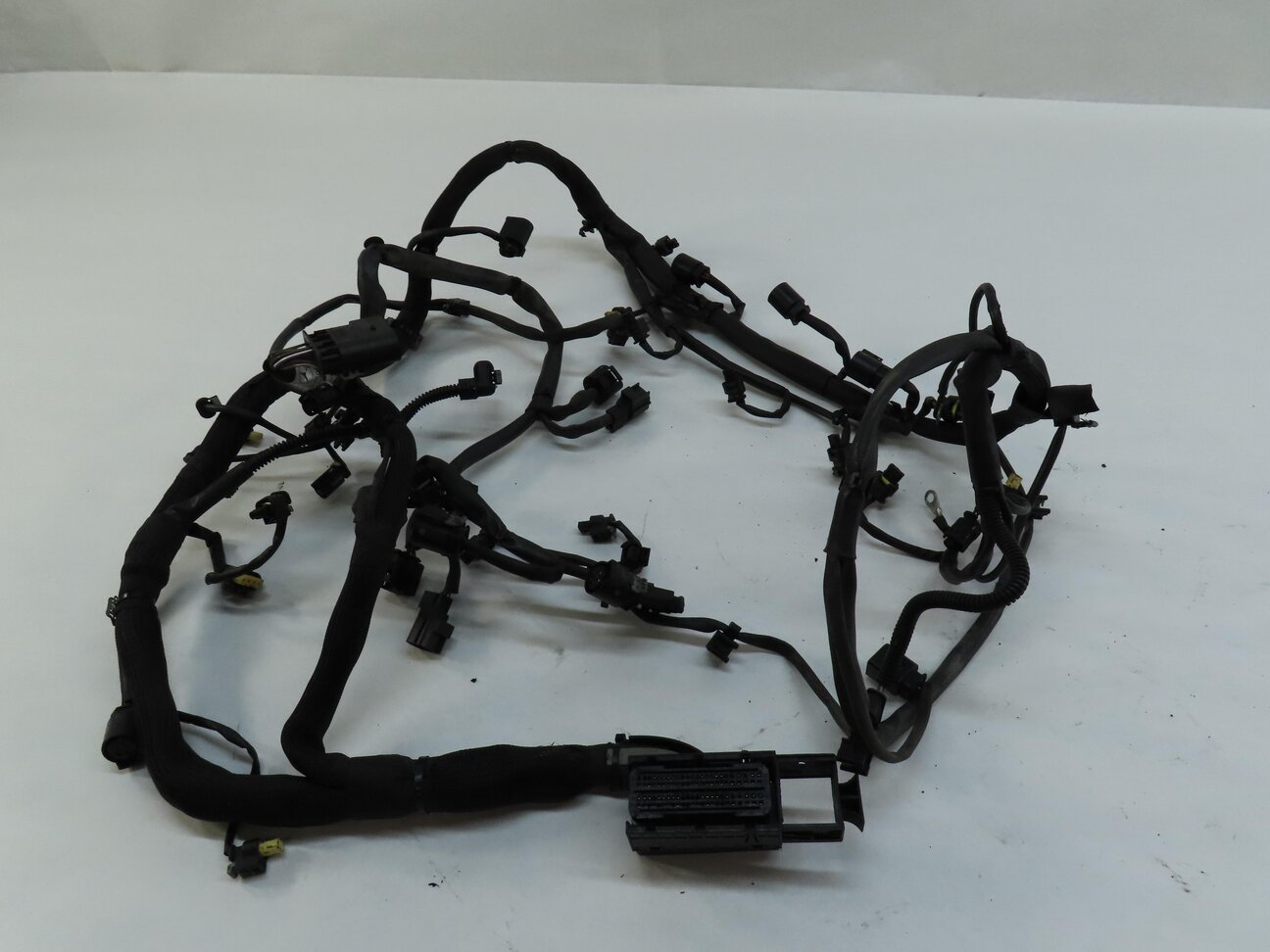 Thumbnail 4: 2014 MERCEDES E CLASS SEDAN (W212) 3.5L M276 ENGINE AUTO RWD ENGINE WIRE HARNESS