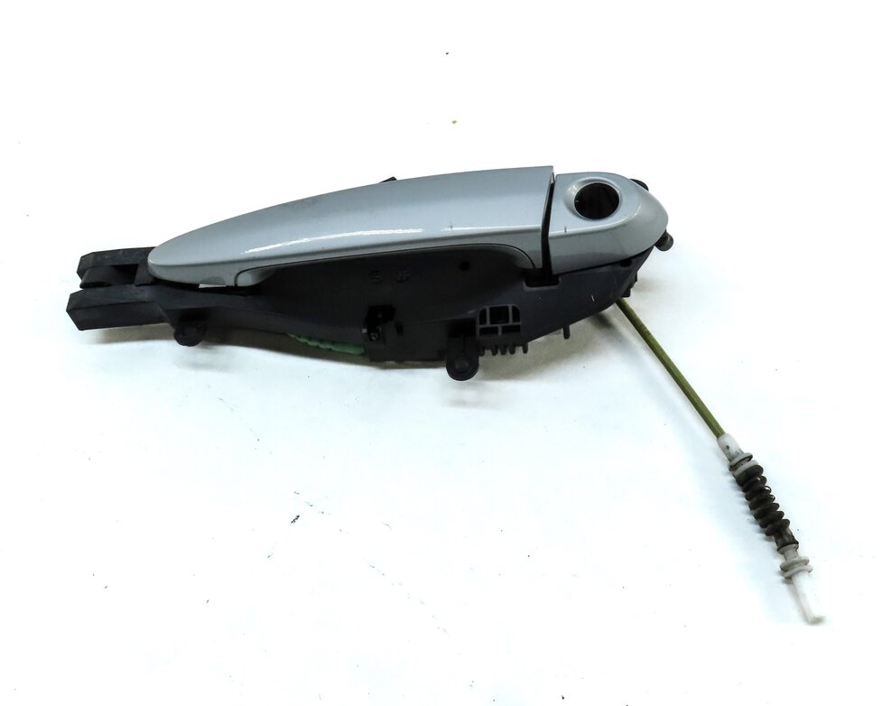 Thumbnail 2: 12-15 BMW X1 (E84) FRONT LEFT DRIVER OUTSIDE DOOR HANDLE (w/o COMFORT) (SILVER)