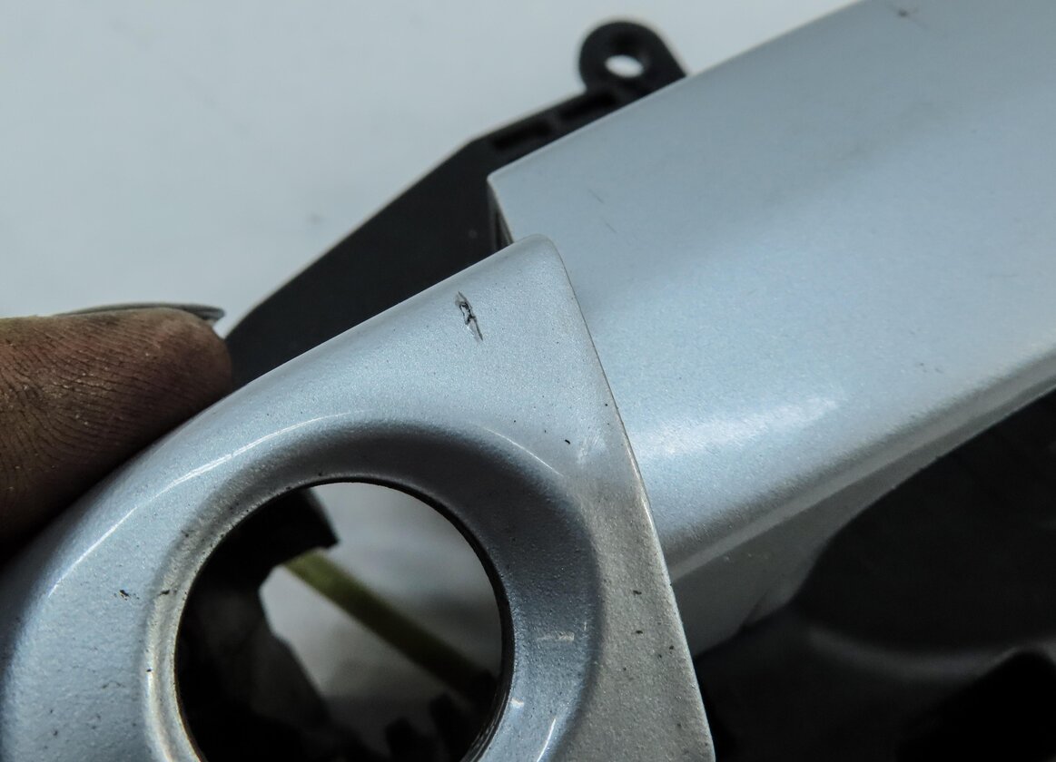 Thumbnail 5: 12-15 BMW X1 (E84) FRONT LEFT DRIVER OUTSIDE DOOR HANDLE (w/o COMFORT) (SILVER)