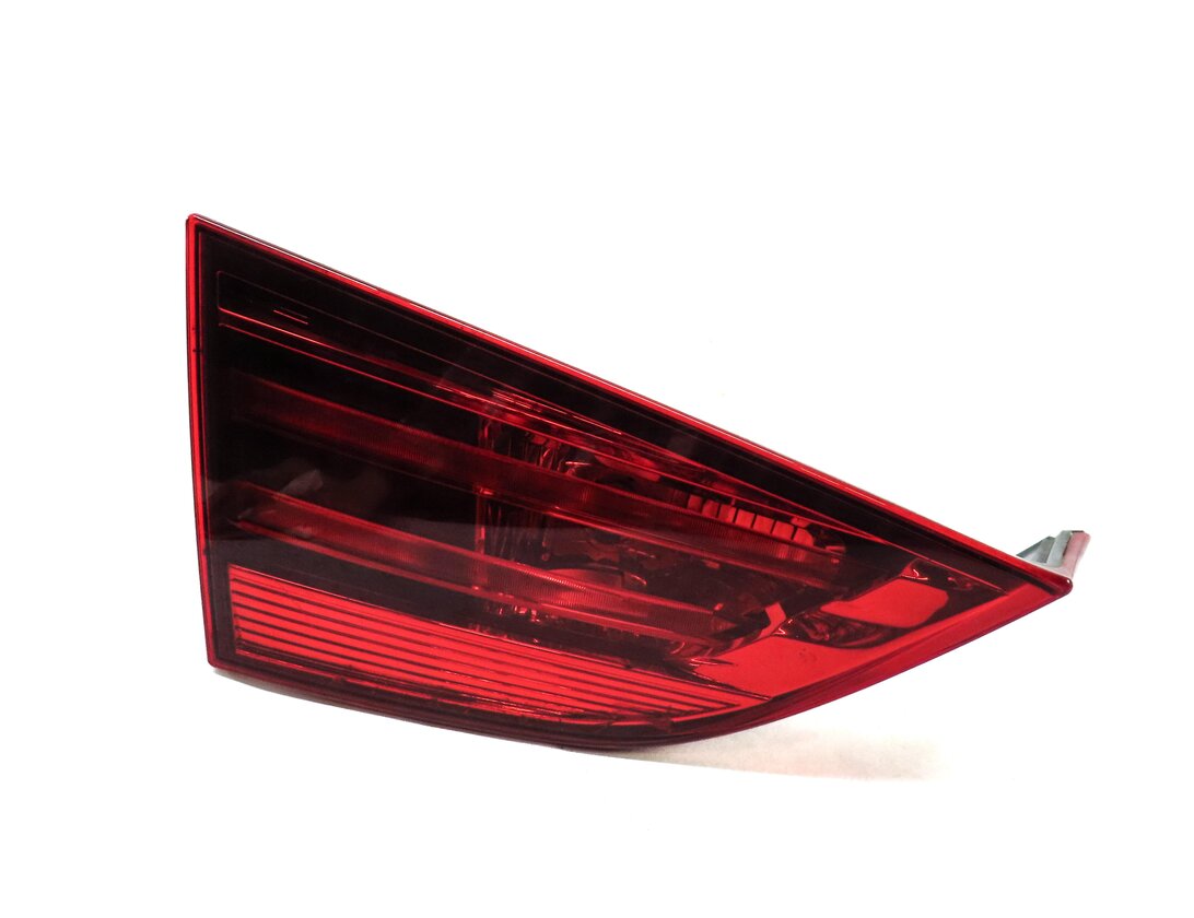Thumbnail 3: 2012-2015 BMW X1 (E84) LEFT DRIVER REAR TRUNK INNER TAILLIGHT LIGHT LAMP