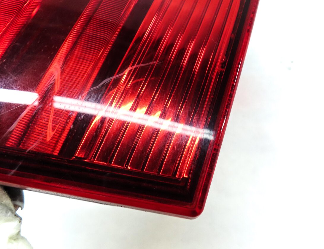 Thumbnail 7: 2012-2015 BMW X1 (E84) LEFT DRIVER REAR TRUNK INNER TAILLIGHT LIGHT LAMP