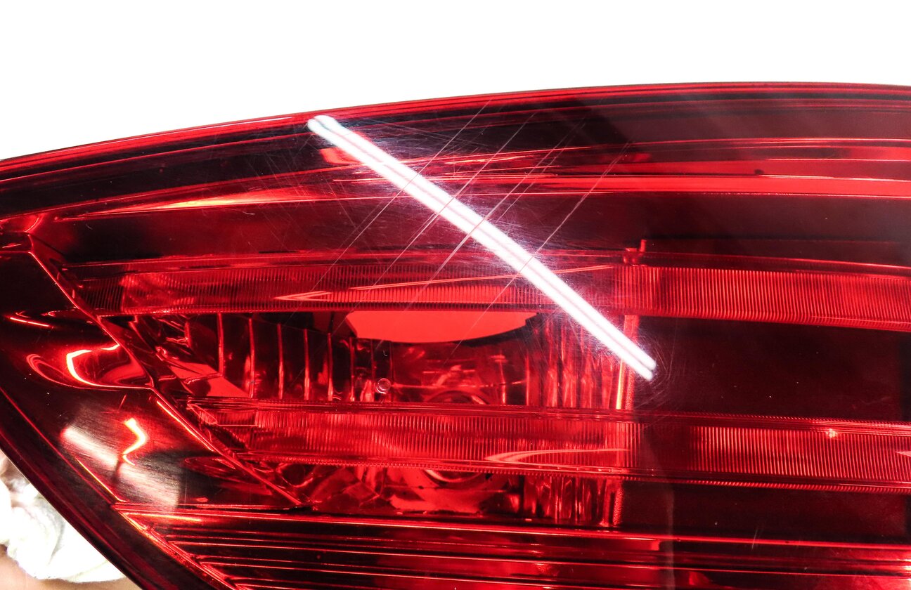 Thumbnail 8: 2012-2015 BMW X1 (E84) RIGHT PASSENGER REAR TRUNK INNER TAILLIGHT LIGHT LAMP