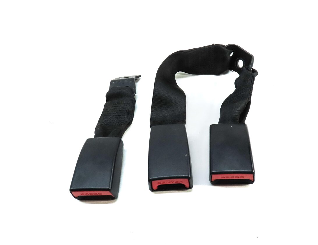 Thumbnail 2: 2013 BMW X1 (E84) REAR 2ND ROW LEFT RIGHT CENTER SEATBELT BUCKLE RECEIVER SET 3