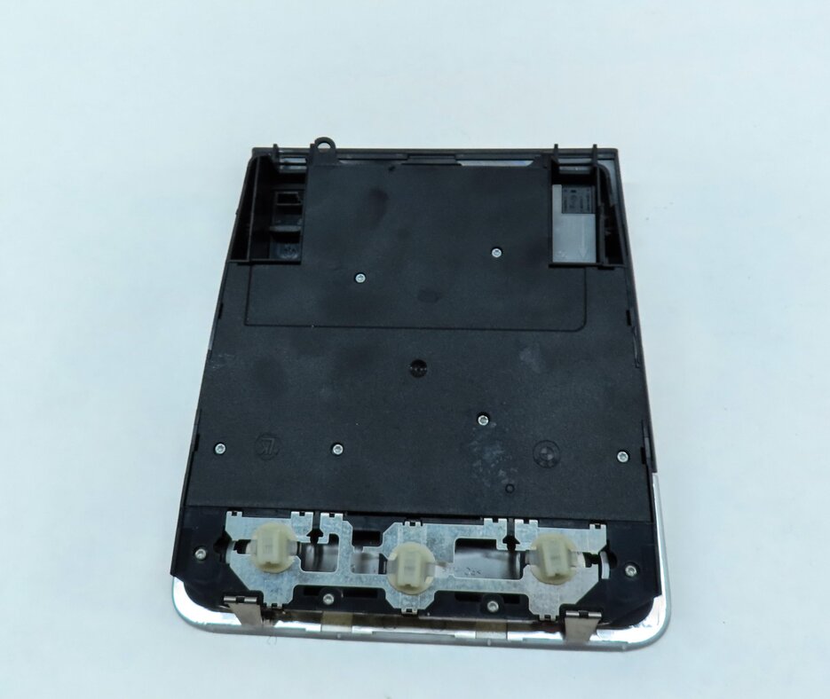 Thumbnail 5: 2013 BMW X1 (E84) FRONT ROOF PRIMARY DOME LIGHT MAP READING LAMP (GRAY)