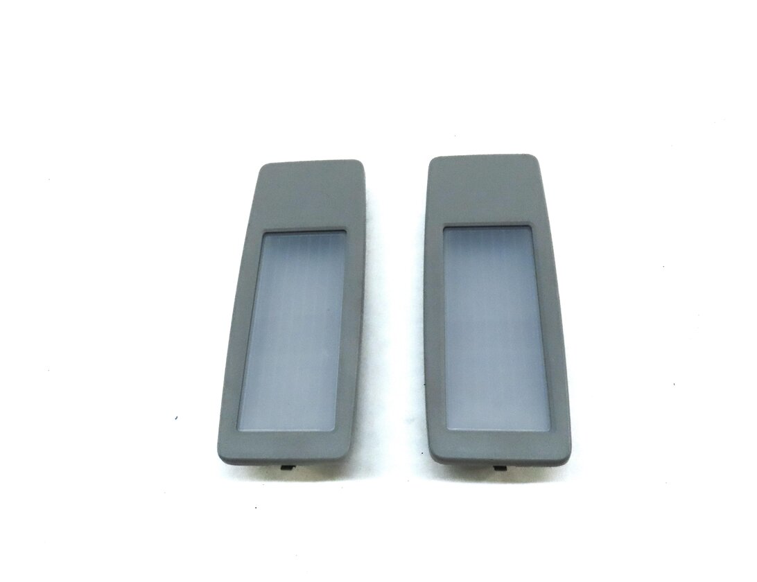 Thumbnail 2: 2013 BMW X1 (E84) REAR LEFT & RIGHT INTERIOR READING LIGHT LAMP SET 2 (GRAY)