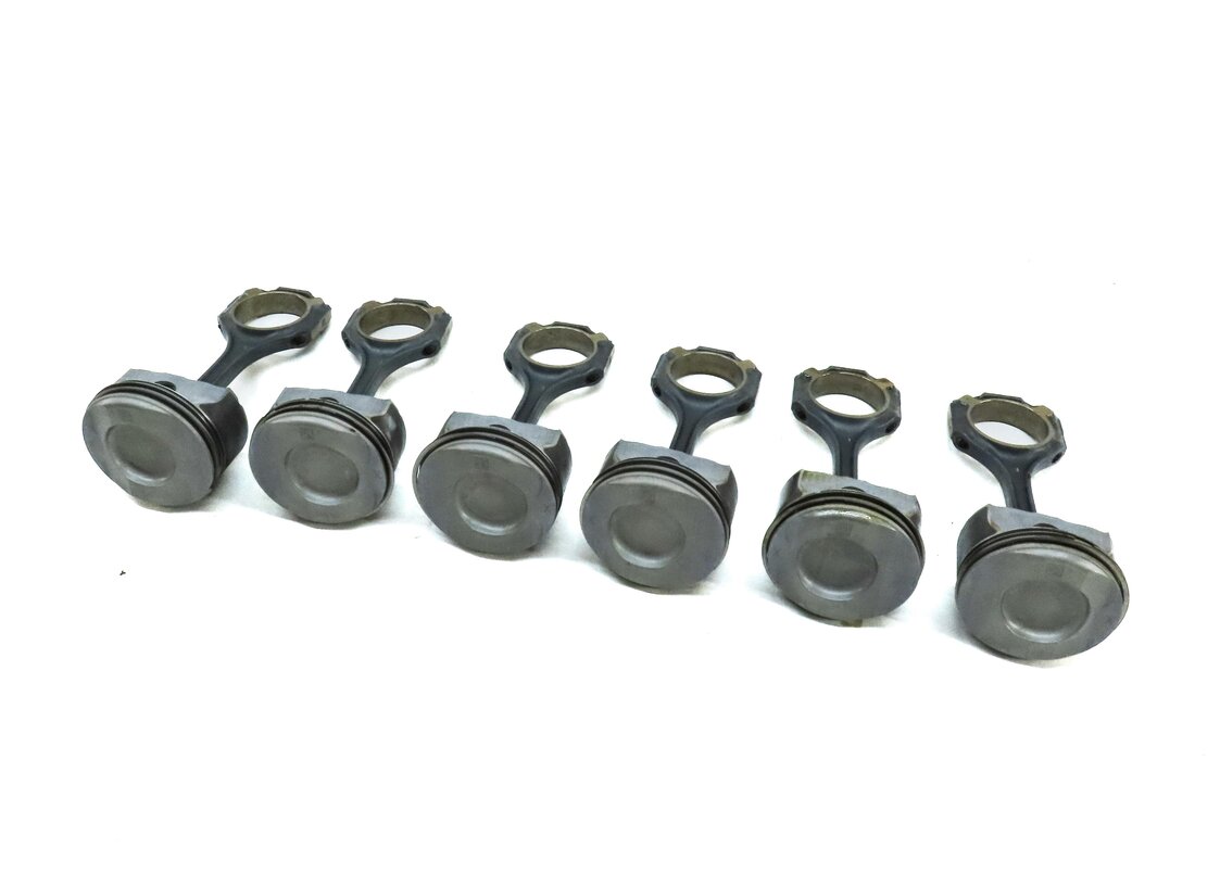Thumbnail 4: 12-16 MERCEDES C E GLK ML SLK (W204 W207 W212 W166) M276 ENGINE PISTON SET 6