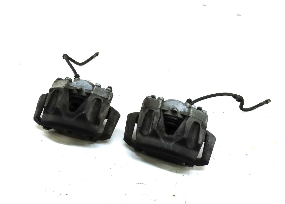 08-16 C E CLS (W204 W207 W212 W207) *AWD* FRONT LEFT & RIGHT BRAKE CALIPER SET 2