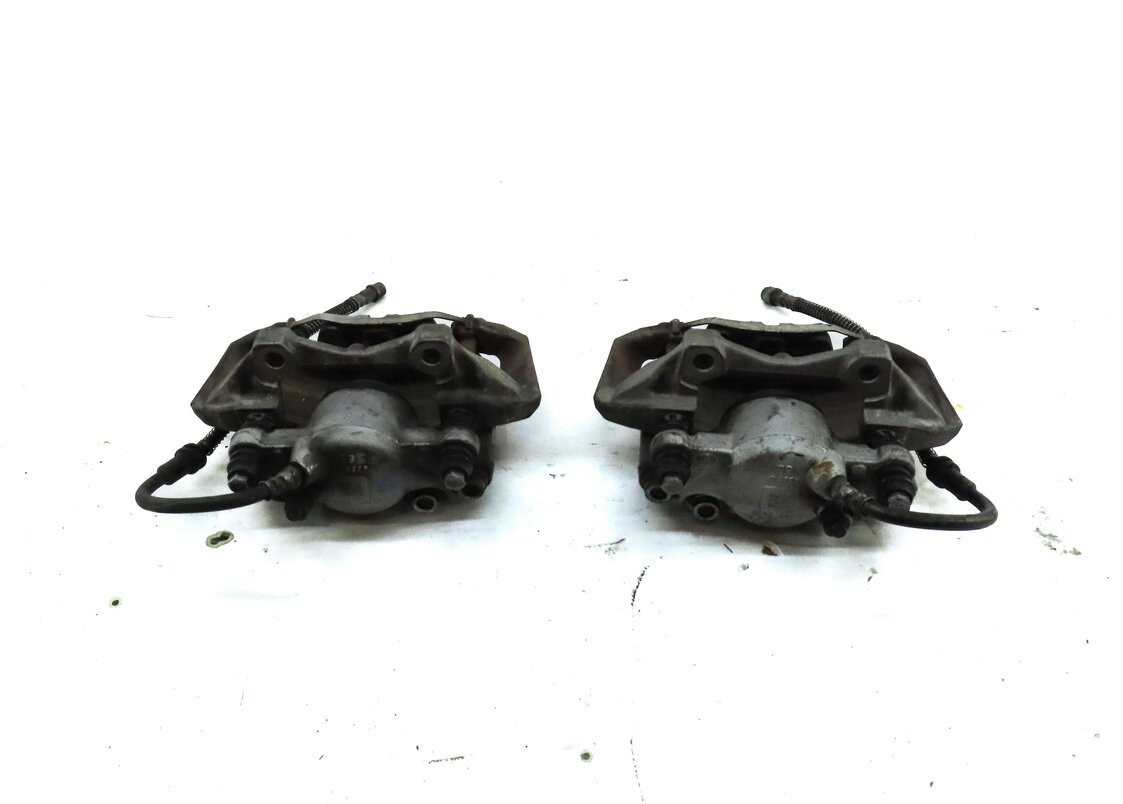 Thumbnail 5: 08-16 C E CLS (W204 W207 W212 W207) *AWD* FRONT LEFT & RIGHT BRAKE CALIPER SET 2